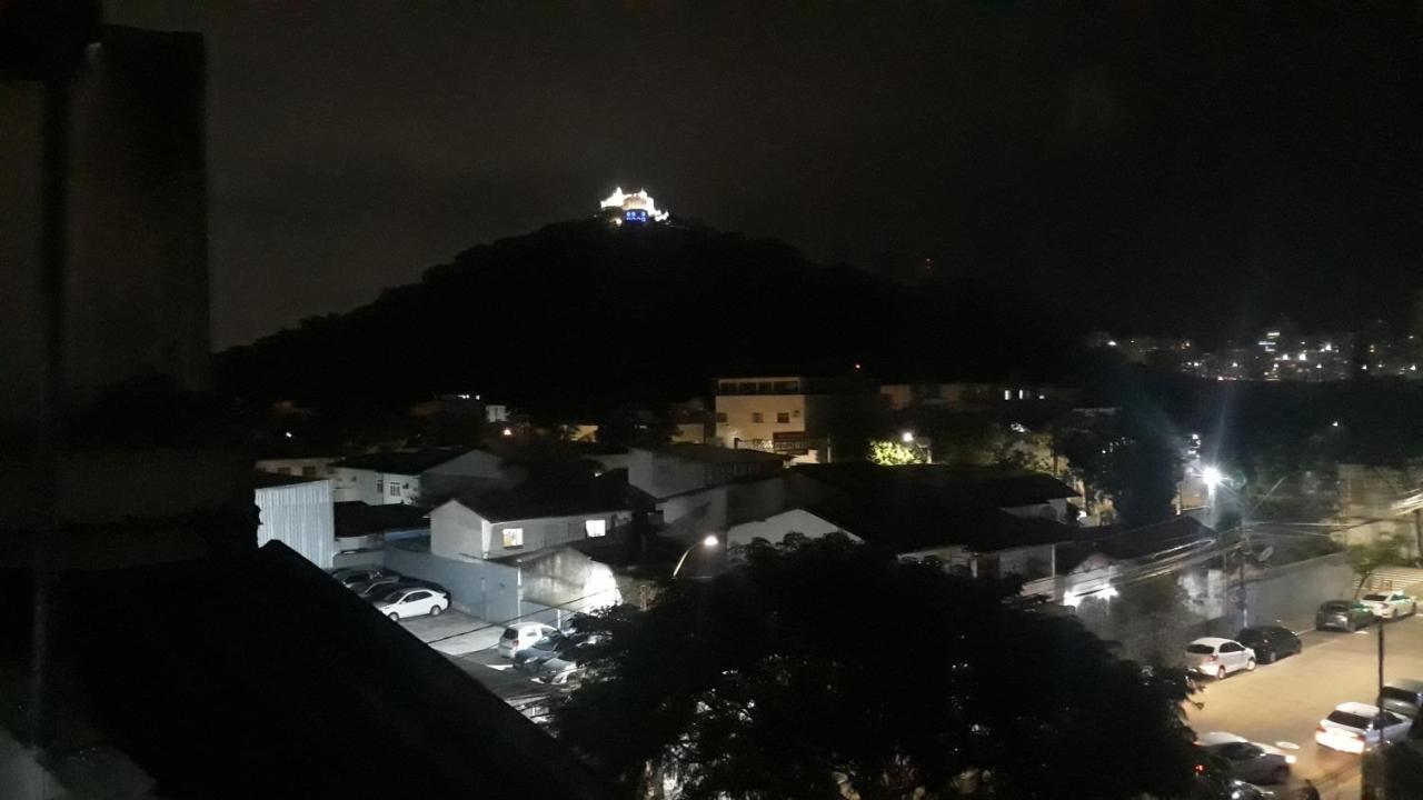 فيلا فيلها Seu Apto Na Praia Da Costa 5 Duplex Barato 3Q Completo Grande Ar Cond Geladeira Fogao Todo Seu Excel Localizacao Centro المظهر الخارجي الصورة